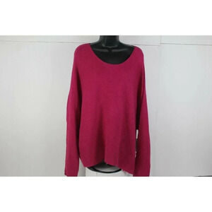 ladies free press sweater size L